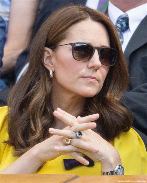 kate middleton ray bans